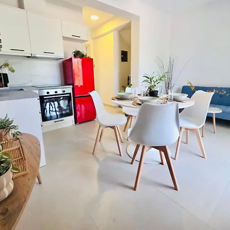 Apartment Minimal Garden A3, Delta Hospitality *